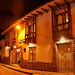 Awki\'S Dream Hotel